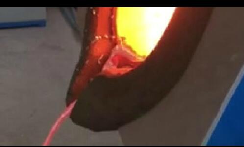 小黄鸭成人在线观看熔煉爐